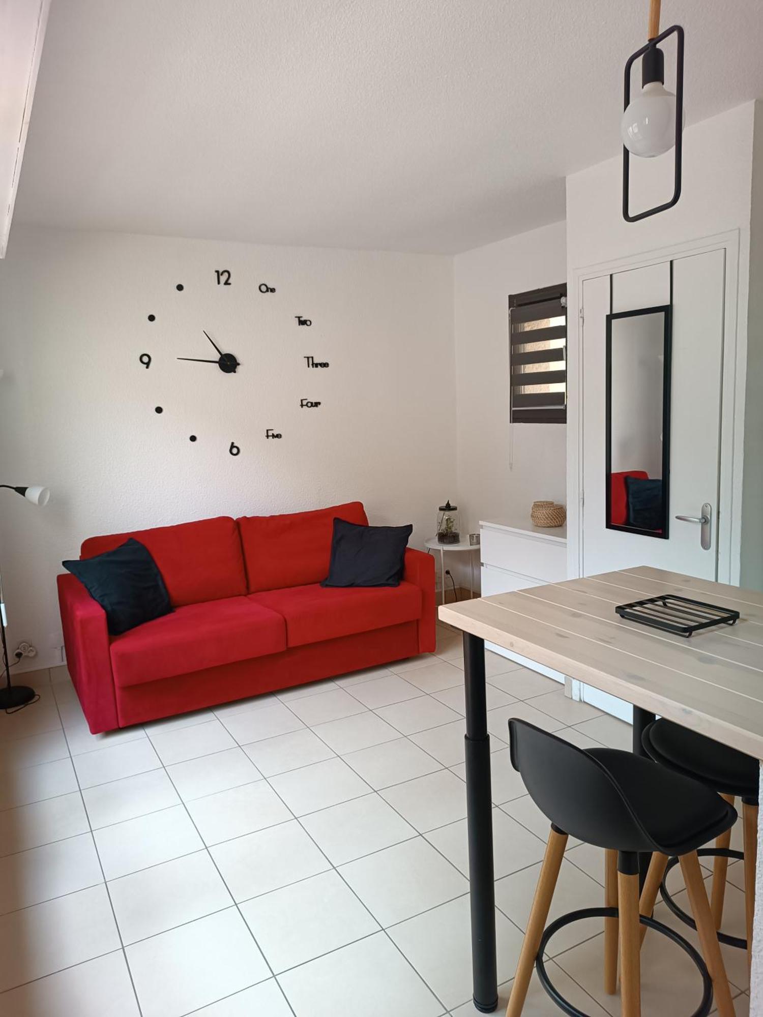 Studio Renove Dans Residence De Vacances Avec Grande Piscine Chauffee, Parking Et Terrasse 阿格德 外观 照片